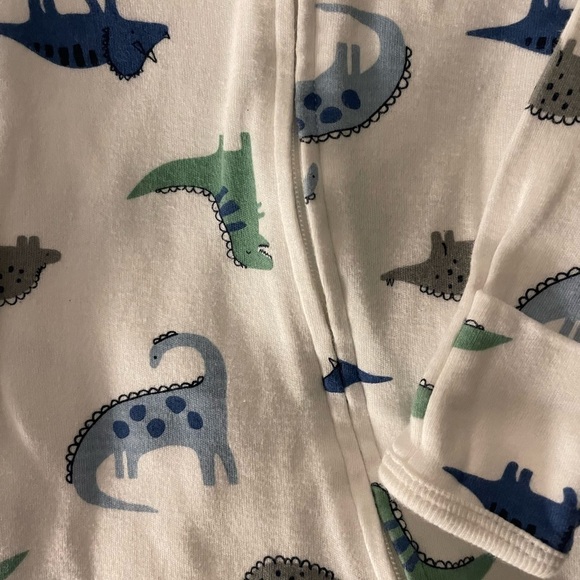 Carter's: Just one you | Dino footed pjs | baby boy NB - Picture 3 of 4